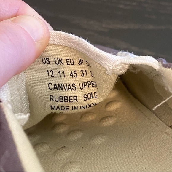 Bucketfeet Mens Size 12 Slip On Canvas Sneaker Print Rubber Sole Shoe Graphic - Picture 6 of 6